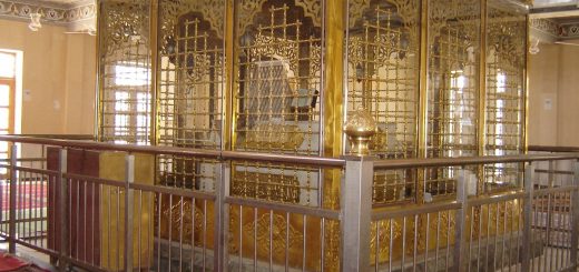  Shadhili Silsila (with Arabic)